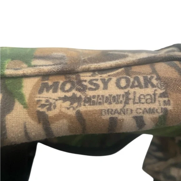 Cabela’s Mossy Oak Shadow Leaf Brand Camo 1M Shoulder Bag. - Picture 5 of 5